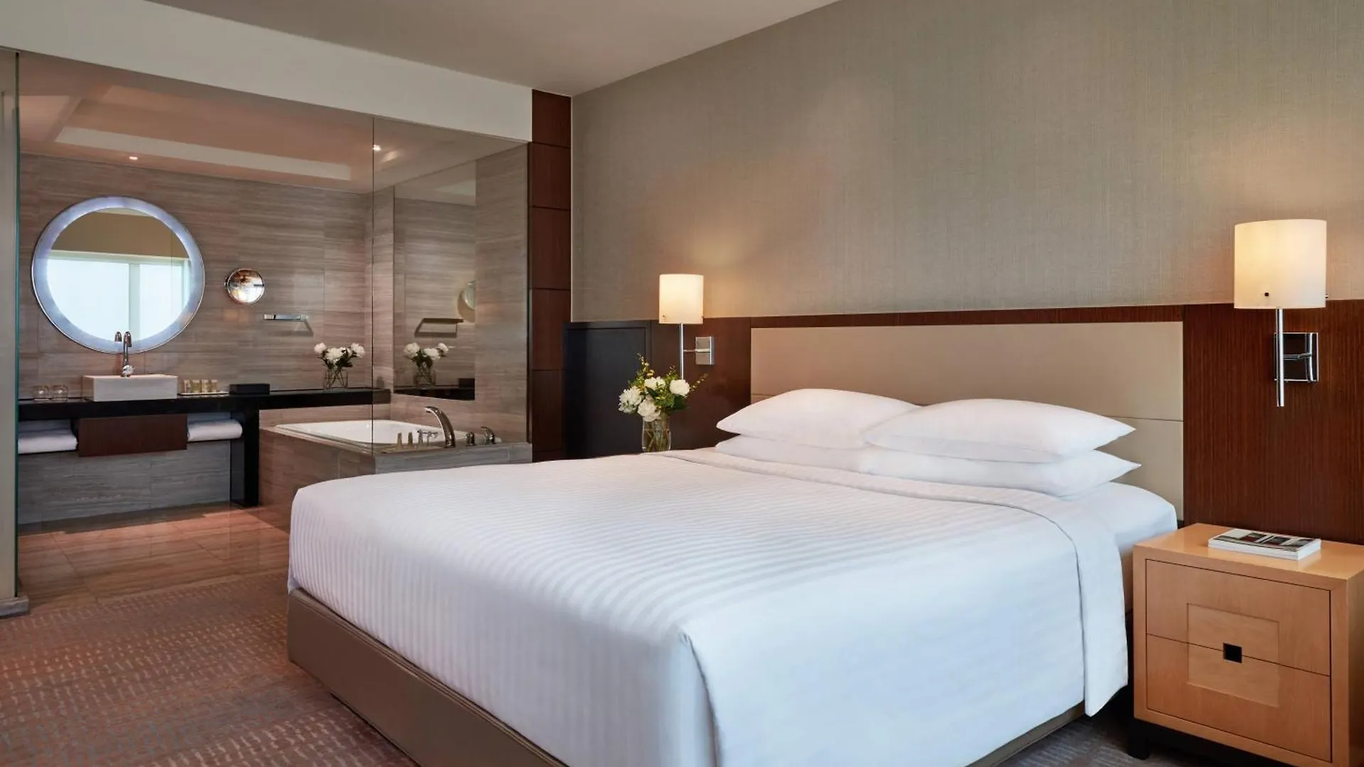 Hotel Courtyard By Marriott Hongkong